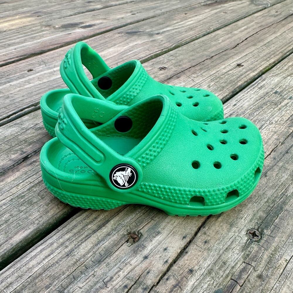 Crocs Unisex Kids Classic Clog Clogs Kids Toddler Size 6 Green Ivy